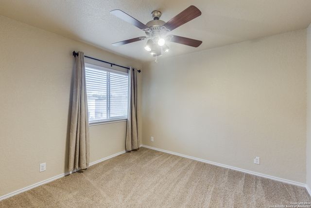 5723 WHITE OAK CV, San Antonio, TX 78253