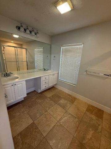 1161 Pinewood Lake Court 1161, Greenacres, FL 33415