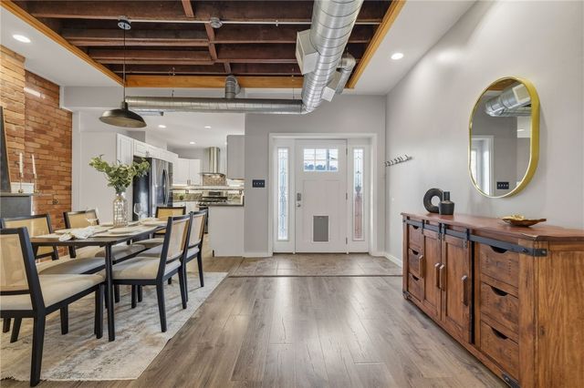 3646 Mintwood St, Lawrenceville, PA 15201