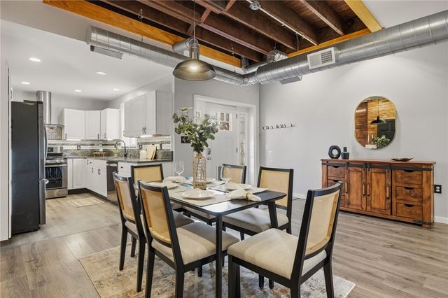 3646 Mintwood St, Lawrenceville, PA 15201