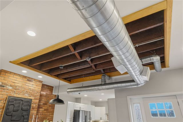 3646 Mintwood St, Lawrenceville, PA 15201