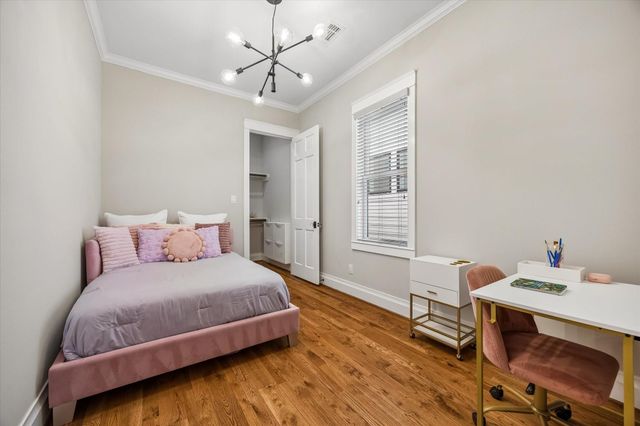438 W 28th Street, Houston, TX 77008