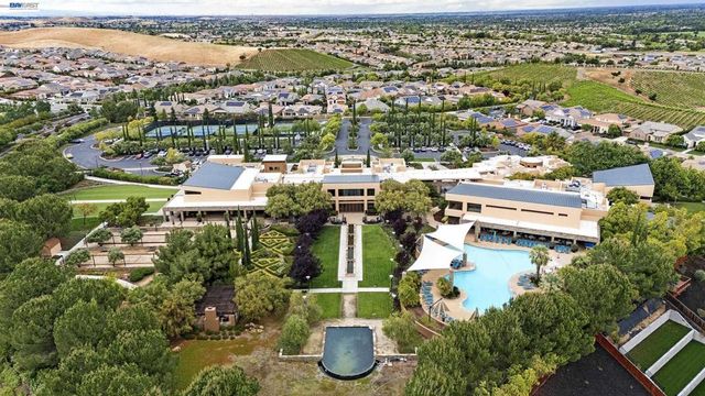 1930 Barbaresco Ln, Brentwood, CA 94513