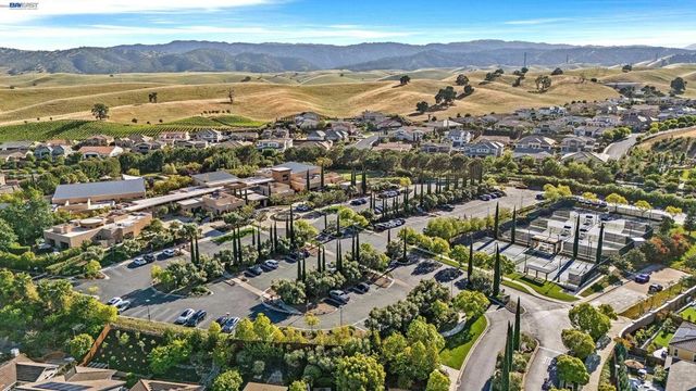 1930 Barbaresco Ln, Brentwood, CA 94513