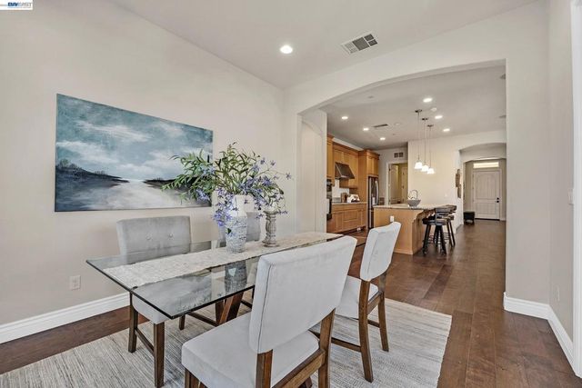 1930 Barbaresco Ln, Brentwood, CA 94513