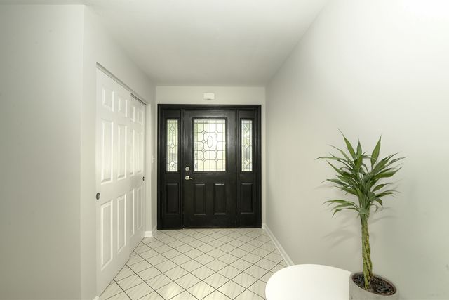 7837 Huntington Circle, Hanover Park, IL 60133