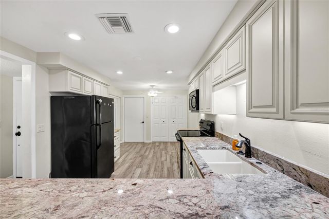 100 CAROLWOOD BOULEVARD, Fern Park, FL 32730