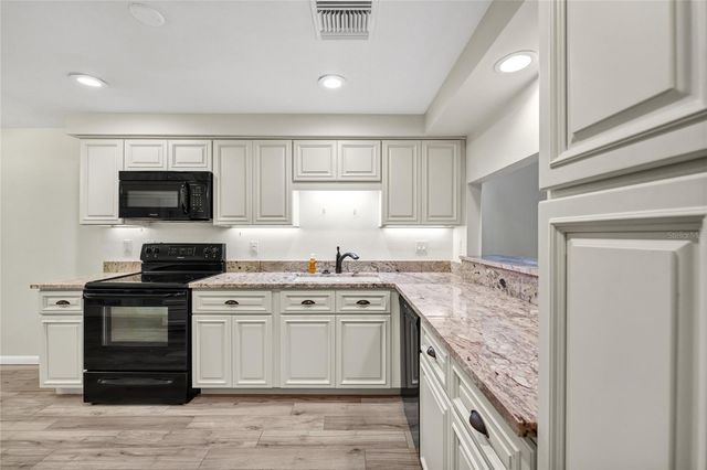 100 CAROLWOOD BOULEVARD, Fern Park, FL 32730