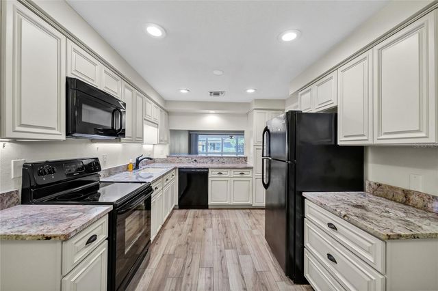 100 CAROLWOOD BOULEVARD, Fern Park, FL 32730