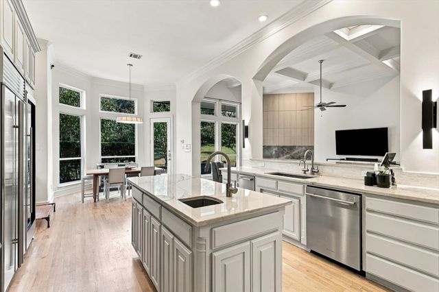 4320 Saint Andrews Boulevard, Irving, TX 75038