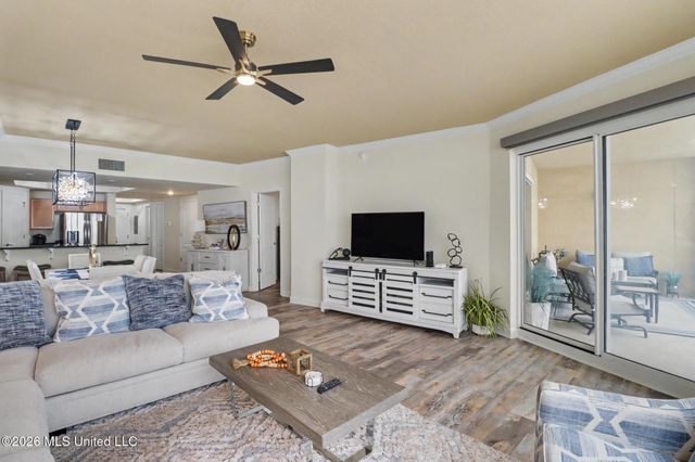 1200 Beach Drive, 906, Gulfport, MS 39507