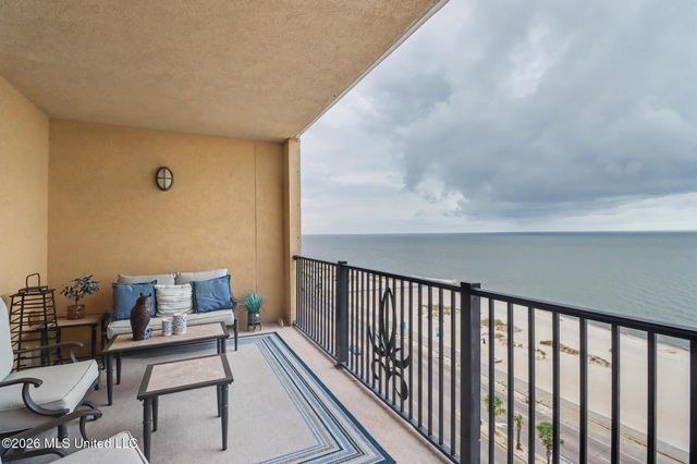 1200 Beach Drive, 906, Gulfport, MS 39507