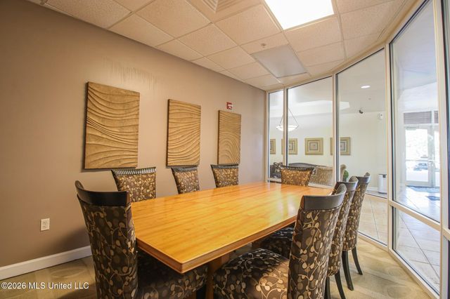 1200 Beach Drive, 906, Gulfport, MS 39507
