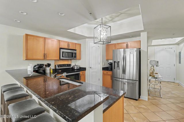 1200 Beach Drive, 906, Gulfport, MS 39507
