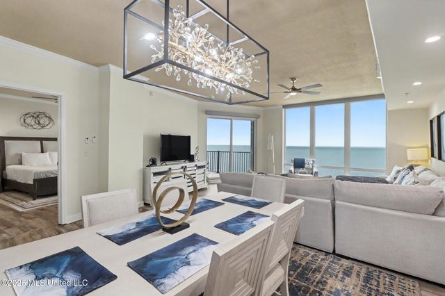 1200 Beach Drive, 906, Gulfport, MS 39507