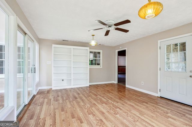 4256 Hamilton Mill Road, Buford, GA 30519