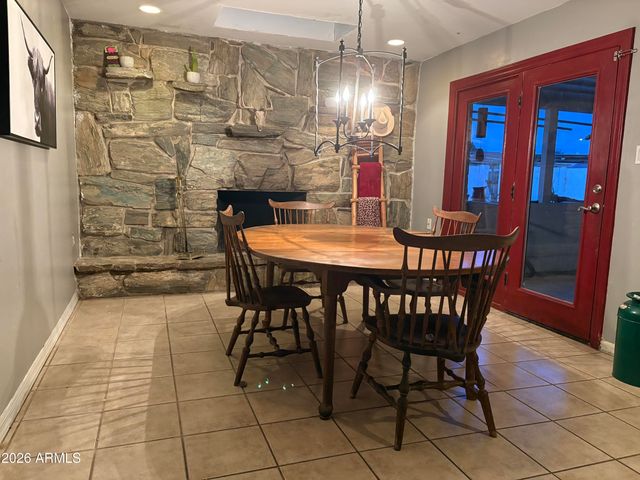 3852 W MISSION Lane, Phoenix, AZ 85051