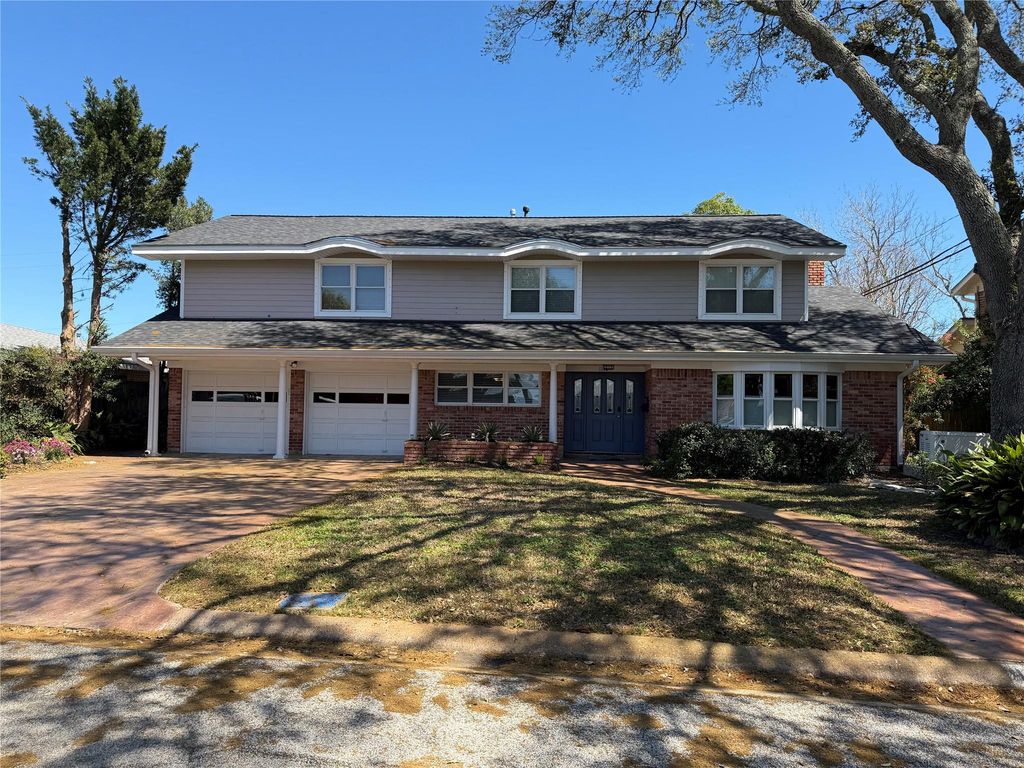 1110 Harbor View Drive, Galveston, TX 77550