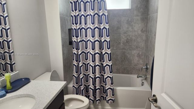 13554 Spruce Pine Dr, Westlake, FL 33470