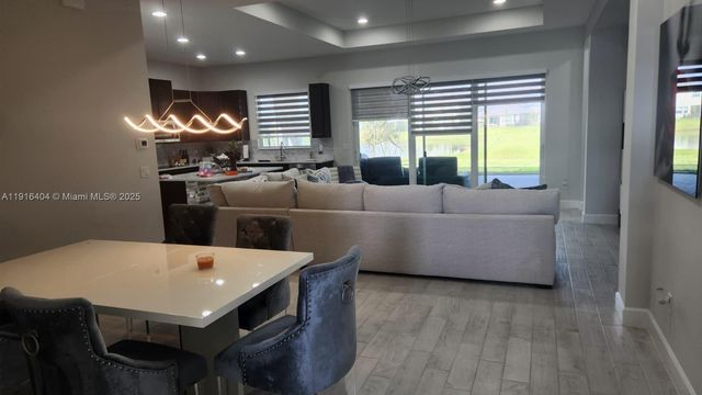 13554 Spruce Pine Dr, Westlake, FL 33470