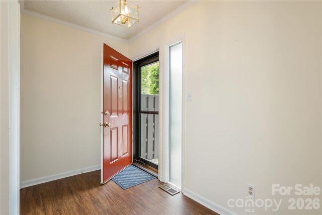 434 Crowfields Drive, Asheville, NC 28803