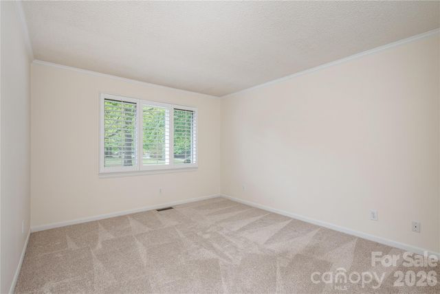 434 Crowfields Drive, Asheville, NC 28803