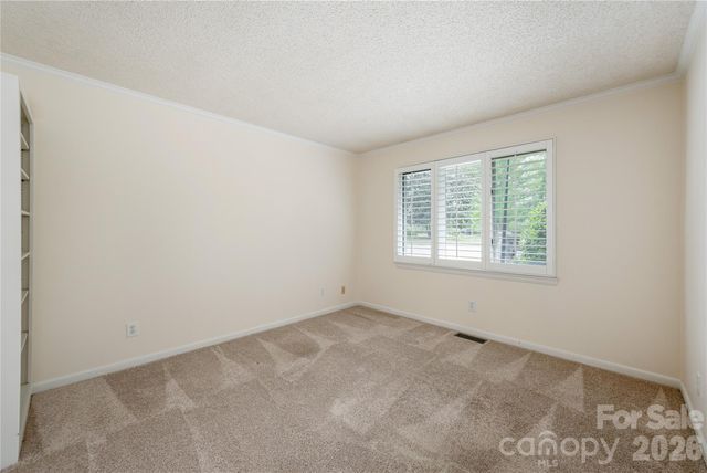 434 Crowfields Drive, Asheville, NC 28803