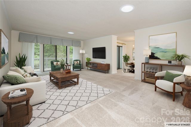 434 Crowfields Drive, Asheville, NC 28803
