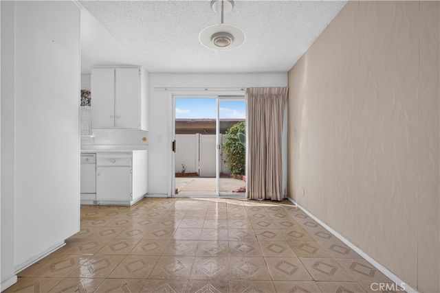 8170 Glengarry, Buena Park, CA 90621
