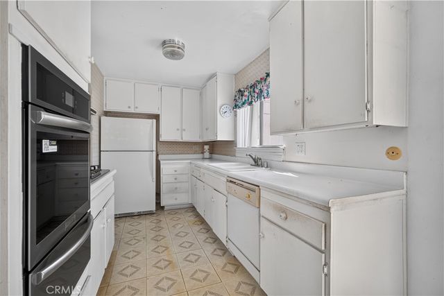 8170 Glengarry, Buena Park, CA 90621