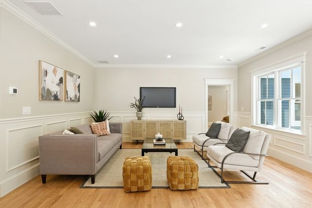 23-1 Francis Street 23-1, Newton, MA 02459