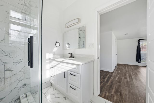 300 S 2nd Street, Tehuacana, TX 76686