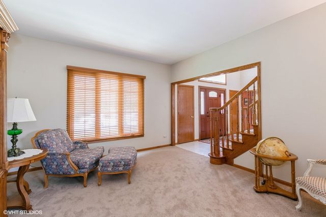 15537 Harbor Town Drive, Orland Park, IL 60462