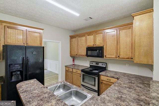 1231 Hillview Road, Hampton, GA 30228