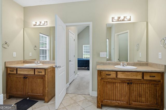 1231 Hillview Road, Hampton, GA 30228