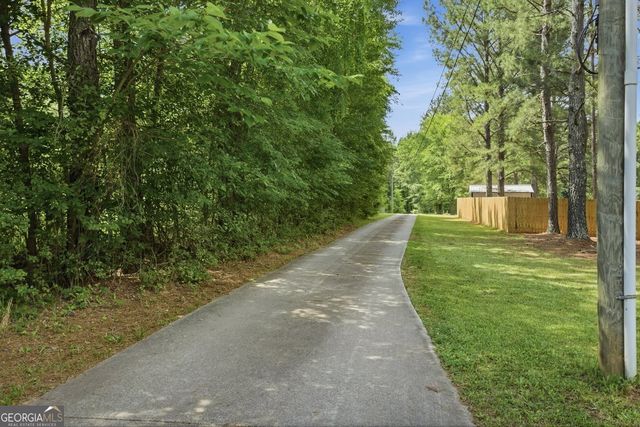 1231 Hillview Road, Hampton, GA 30228
