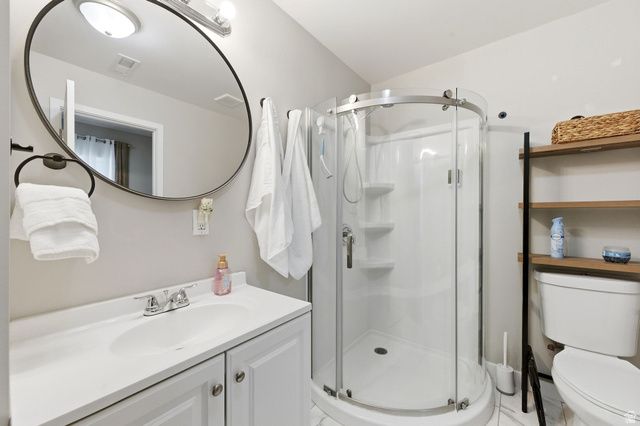 5373 W BOWSTRING WAY, South Jordan, UT 84009