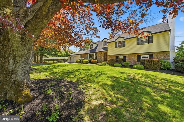 302 LUCKY HILL RD, West Chester, PA 19382