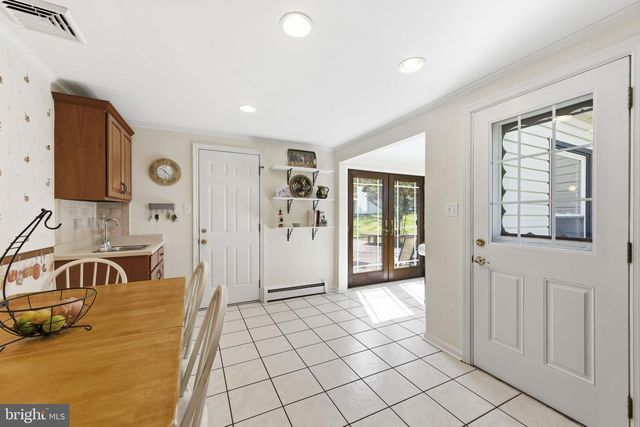 302 LUCKY HILL RD, West Chester, PA 19382