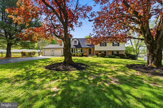 302 LUCKY HILL RD, West Chester, PA 19382