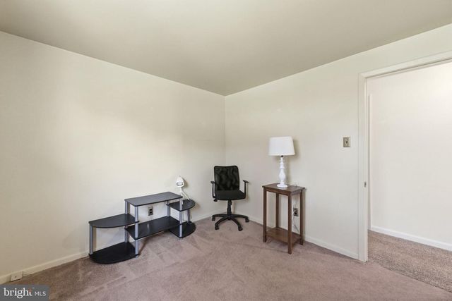 302 LUCKY HILL RD, West Chester, PA 19382