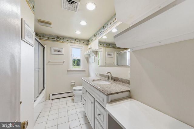 302 LUCKY HILL RD, West Chester, PA 19382