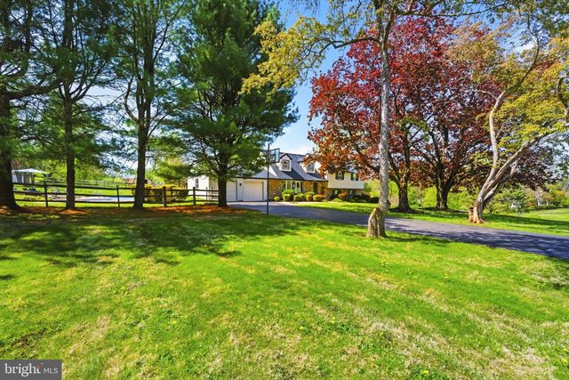 302 LUCKY HILL RD, West Chester, PA 19382