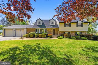 302 LUCKY HILL RD, West Chester, PA 19382