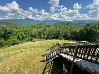 1015 Kizzy Patch Way, Del Rio, TN 37727