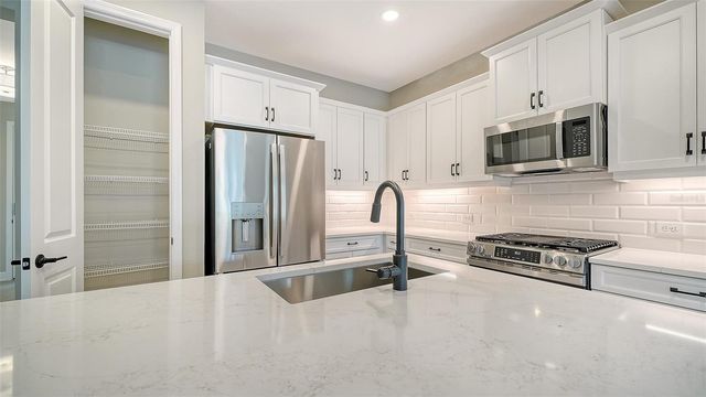 2324 BLUE MAHOE LANE, Sarasota, FL 34240