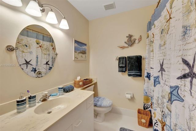 4350 NW 30th Street 233, Coconut Creek, FL 33066