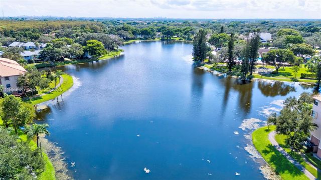 4350 NW 30th Street 233, Coconut Creek, FL 33066