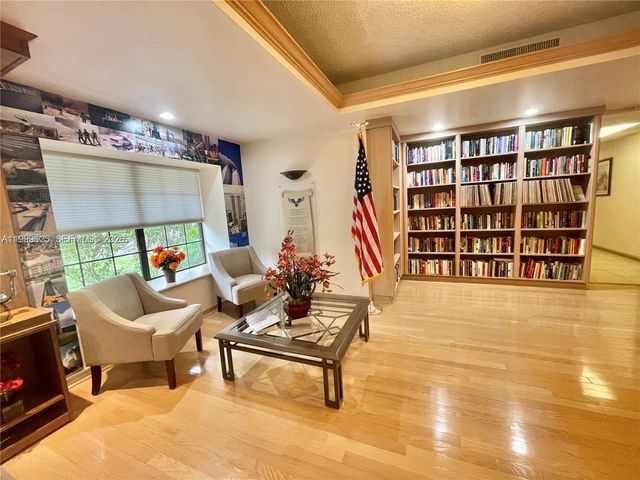 4350 NW 30th Street 233, Coconut Creek, FL 33066