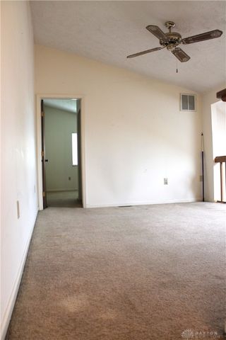 174 Candle Court, Englewood, OH 45322